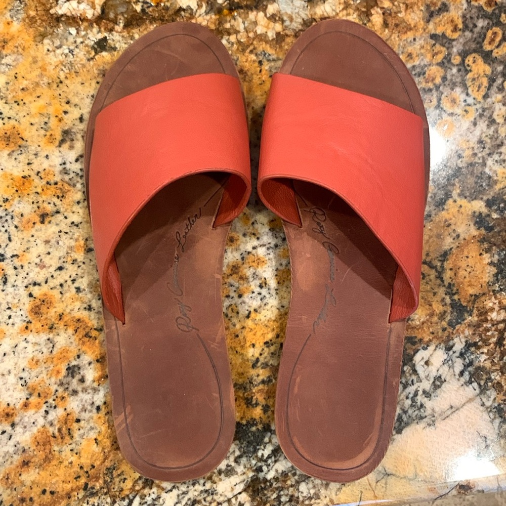 Roxy sandals